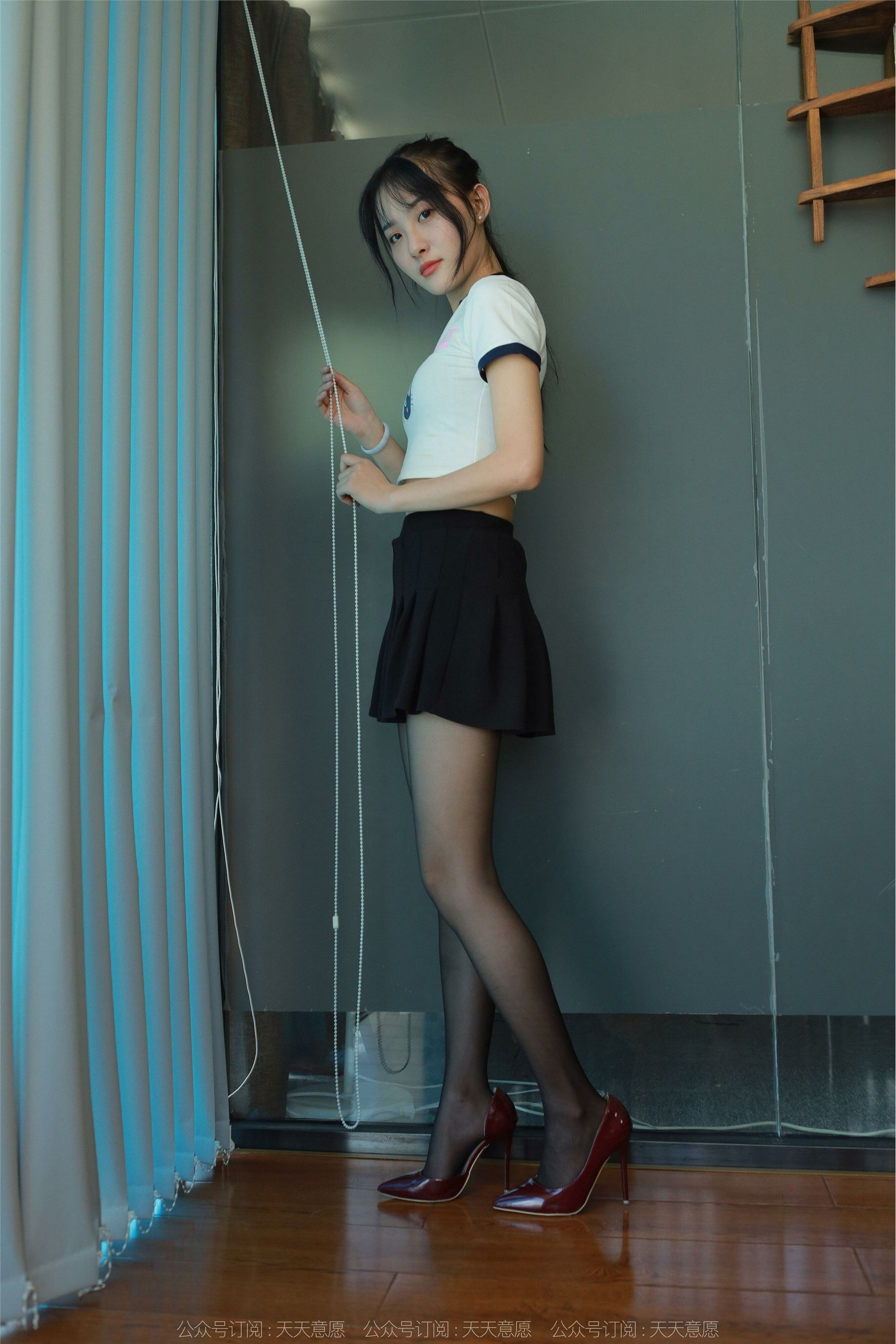 IESS异思趣向  2022.09.28 丝享家 1221 婉萍《葡萄成熟时》